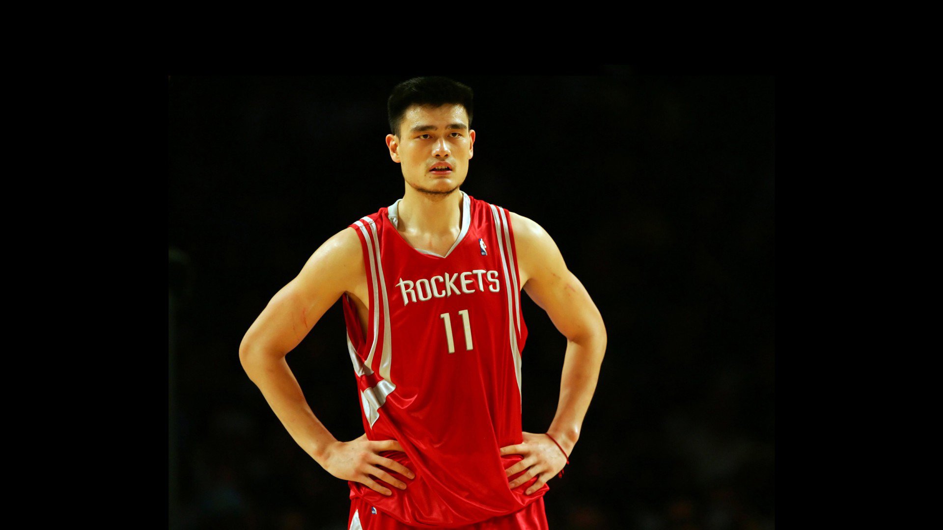 杜兰特关键节点逆转,西班牙队带队取胜—暌违六年的加冕,最后的血色舞步